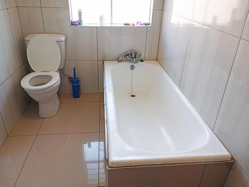 3 Bedroom Property for Sale in Bramley Park Gauteng