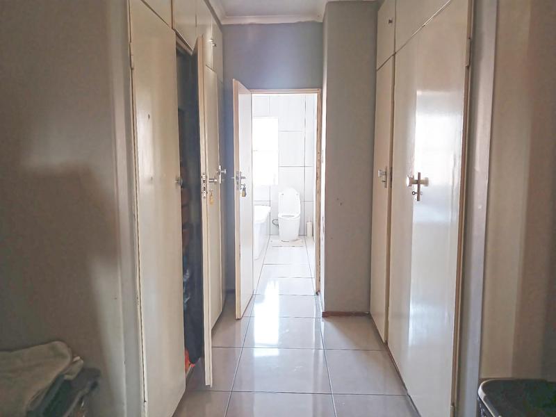 3 Bedroom Property for Sale in Bramley Park Gauteng