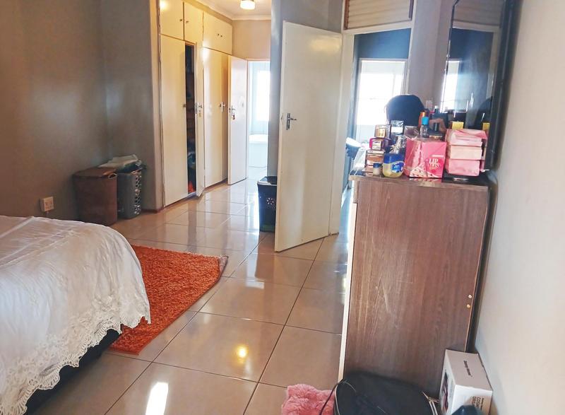 3 Bedroom Property for Sale in Bramley Park Gauteng