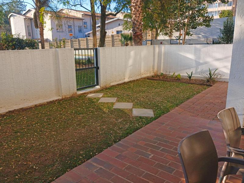 2 Bedroom Property for Sale in Bramley Park Gauteng
