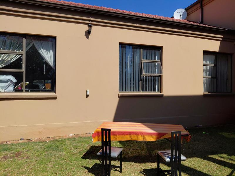 6 Bedroom Property for Sale in Kensington Gauteng