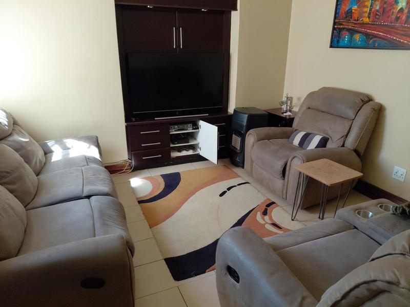 6 Bedroom Property for Sale in Kensington Gauteng