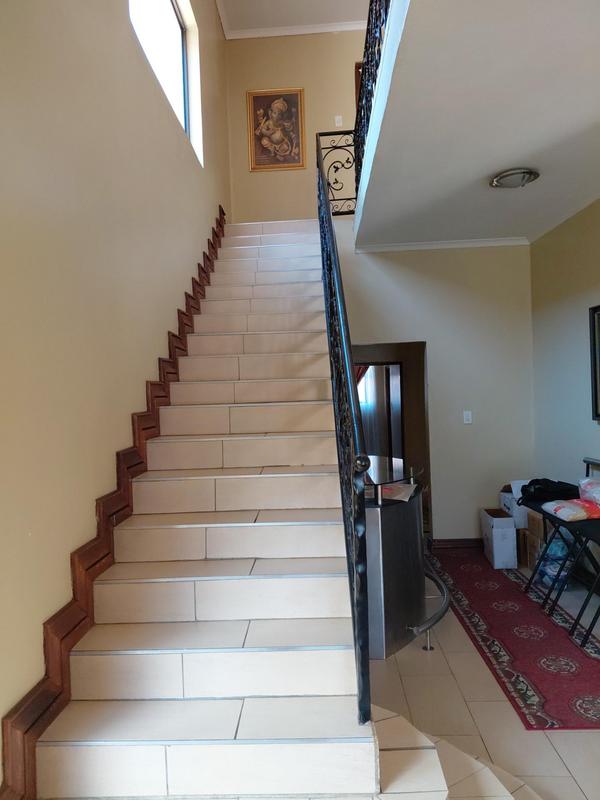 6 Bedroom Property for Sale in Kensington Gauteng