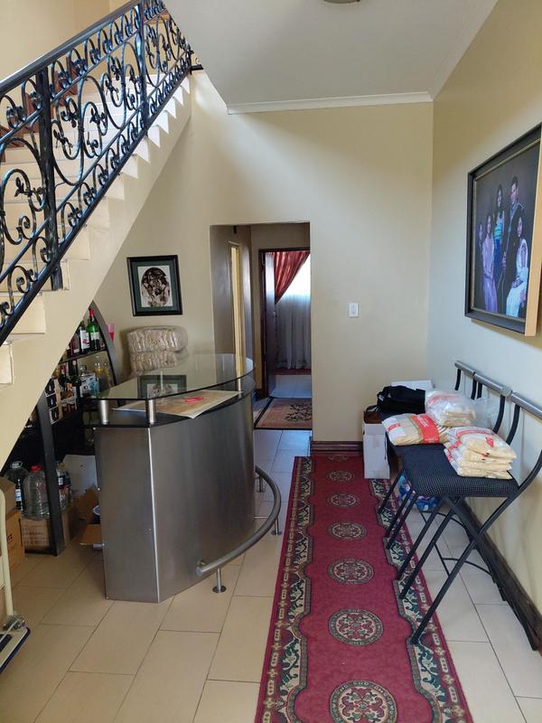 6 Bedroom Property for Sale in Kensington Gauteng