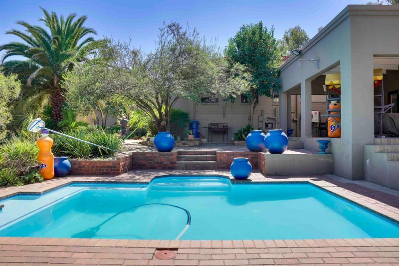15 Bedroom Property for Sale in Zonnehoewe A H Gauteng