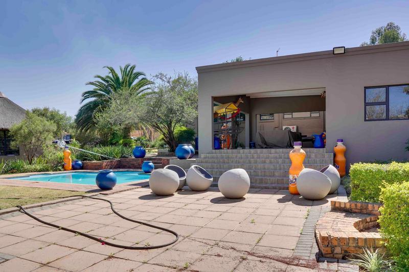 15 Bedroom Property for Sale in Zonnehoewe A H Gauteng