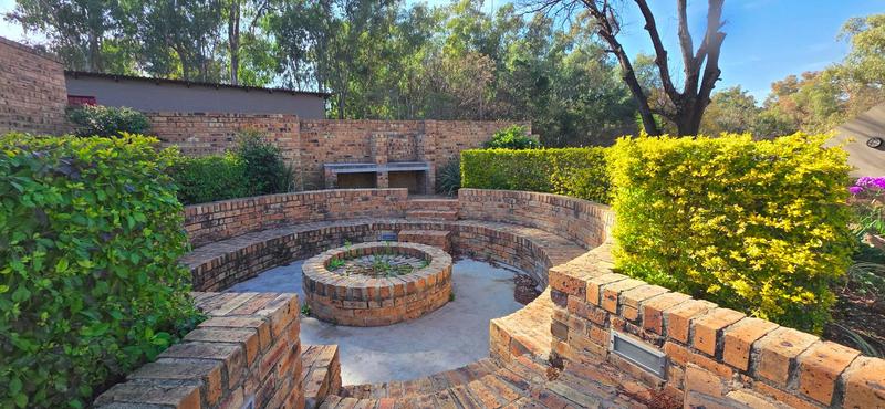 15 Bedroom Property for Sale in Zonnehoewe A H Gauteng