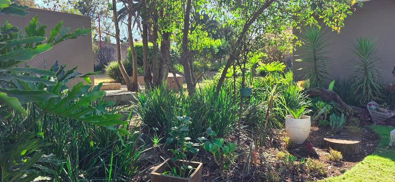15 Bedroom Property for Sale in Zonnehoewe A H Gauteng