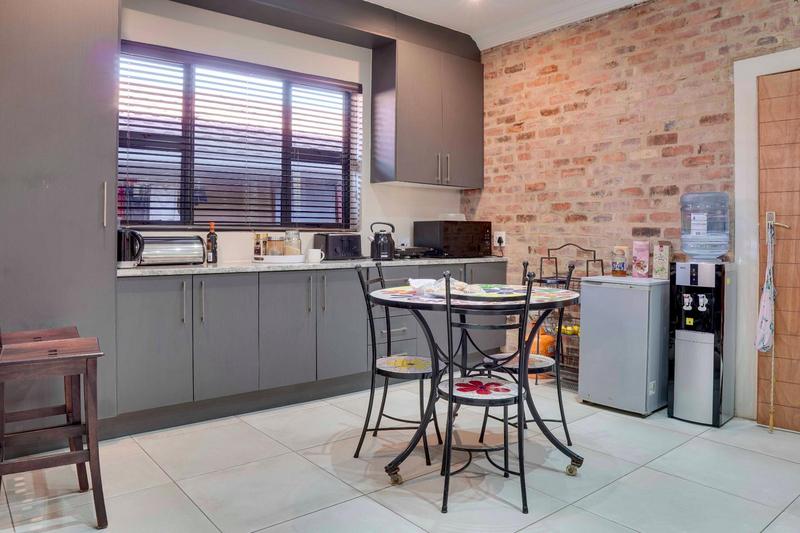 15 Bedroom Property for Sale in Zonnehoewe A H Gauteng