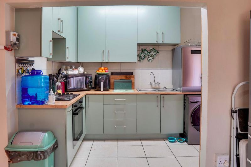 15 Bedroom Property for Sale in Zonnehoewe A H Gauteng