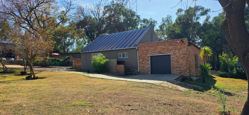 15 Bedroom Property for Sale in Zonnehoewe A H Gauteng