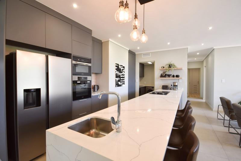 To Let 3 Bedroom Property for Rent in Midstream Estate Gauteng