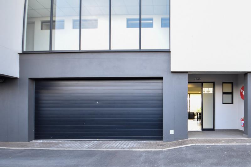 To Let 3 Bedroom Property for Rent in Midstream Estate Gauteng