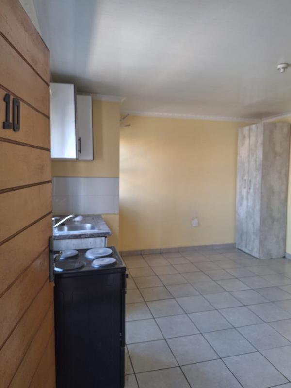 To Let 1 Bedroom Property for Rent in Protea Glen Gauteng