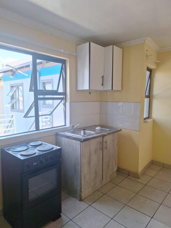 To Let 1 Bedroom Property for Rent in Protea Glen Gauteng