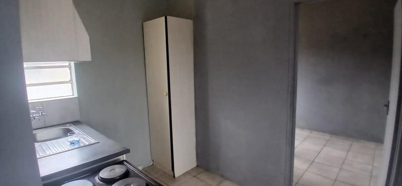 2 Bedroom Property for Sale in Fleurhof Gauteng