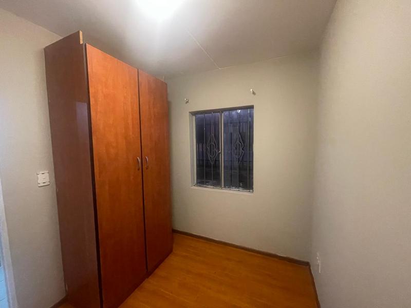 2 Bedroom Property for Sale in Fleurhof Gauteng