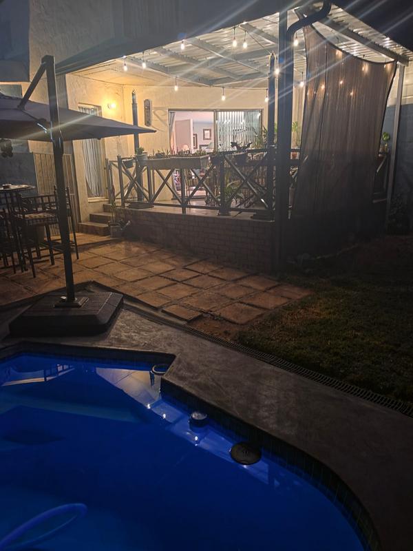 3 Bedroom Property for Sale in Waterkloof Glen Gauteng
