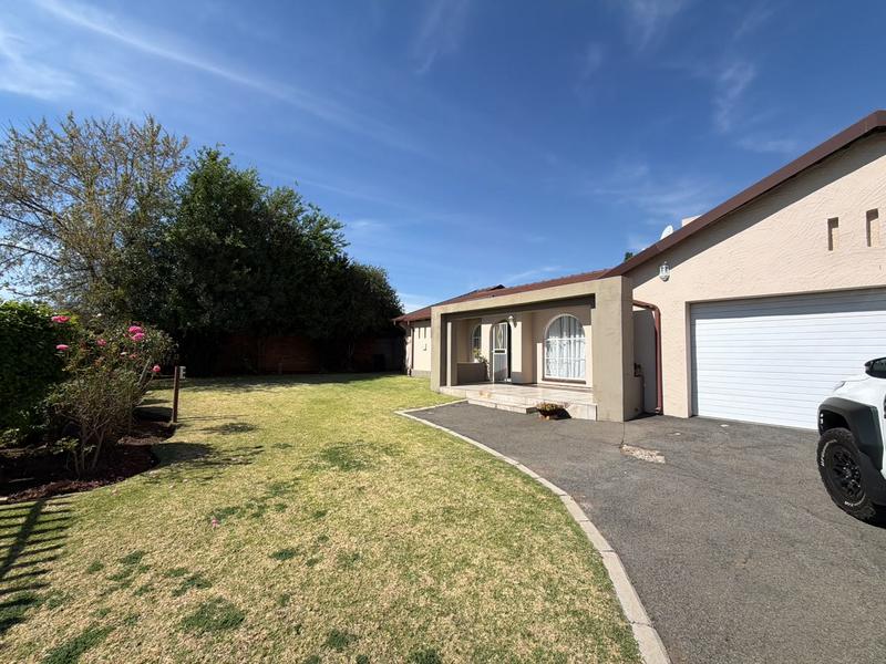 3 Bedroom Property for Sale in Parkrand Gauteng