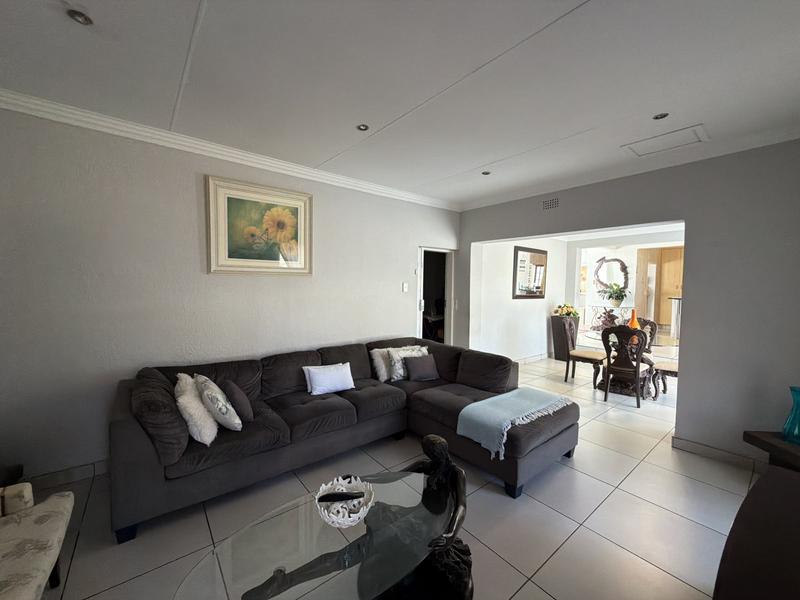3 Bedroom Property for Sale in Parkrand Gauteng