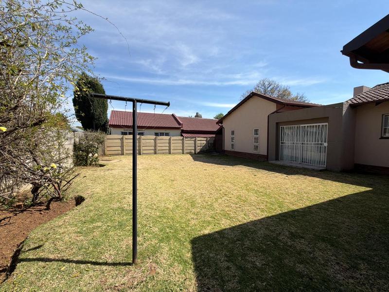 To Let 3 Bedroom Property for Rent in Parkrand Gauteng