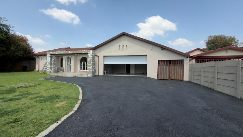 To Let 3 Bedroom Property for Rent in Parkrand Gauteng