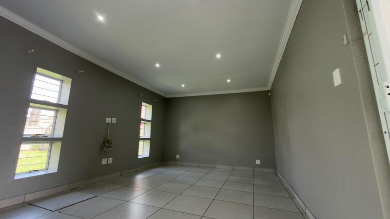 To Let 3 Bedroom Property for Rent in Parkrand Gauteng