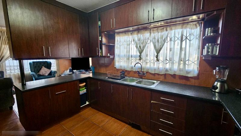 3 Bedroom Property for Sale in Vanderbijlpark CE 4 Gauteng