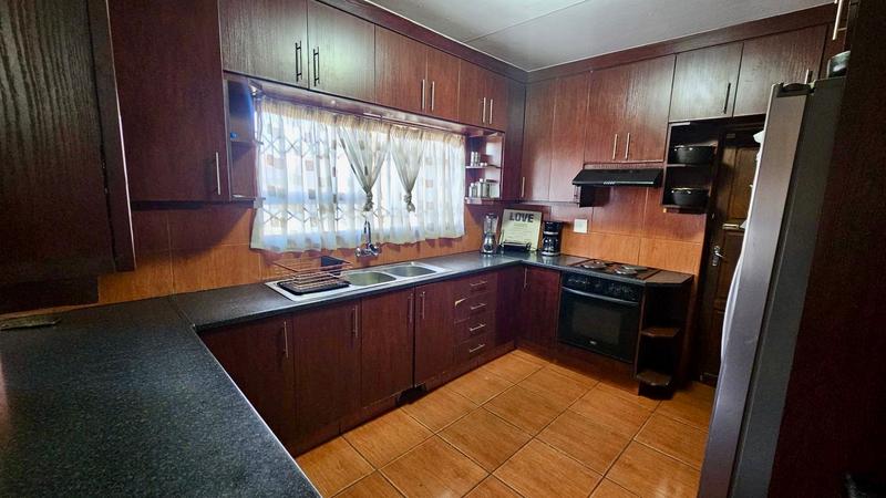 3 Bedroom Property for Sale in Vanderbijlpark CE 4 Gauteng