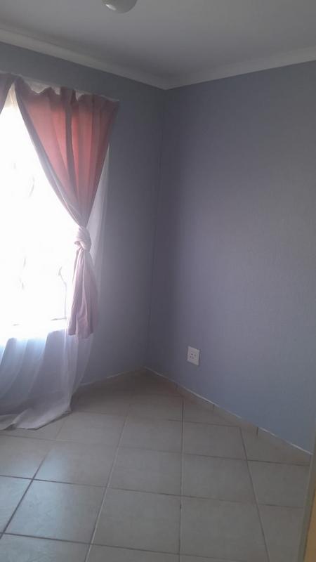 To Let 2 Bedroom Property for Rent in Rosslyn Gauteng