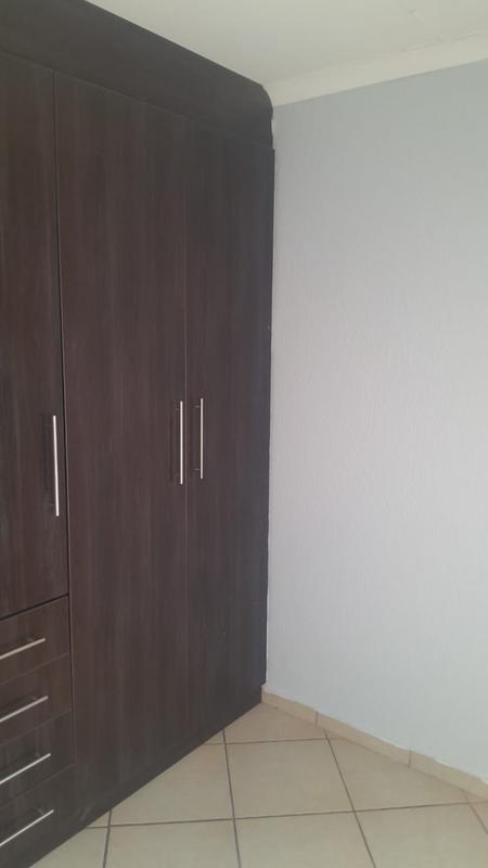 To Let 2 Bedroom Property for Rent in Rosslyn Gauteng