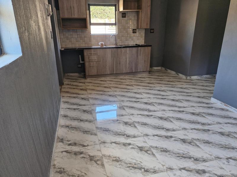 1 Bedroom Property for Sale in Birchleigh North Gauteng