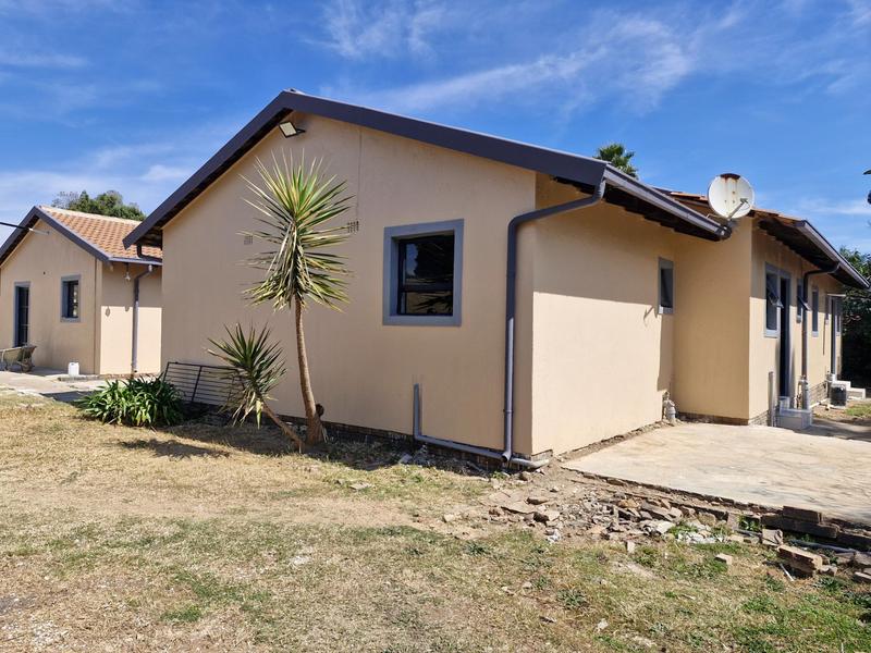 1 Bedroom Property for Sale in Birchleigh North Gauteng