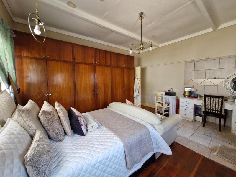 3 Bedroom Property for Sale in Highlands North Gauteng