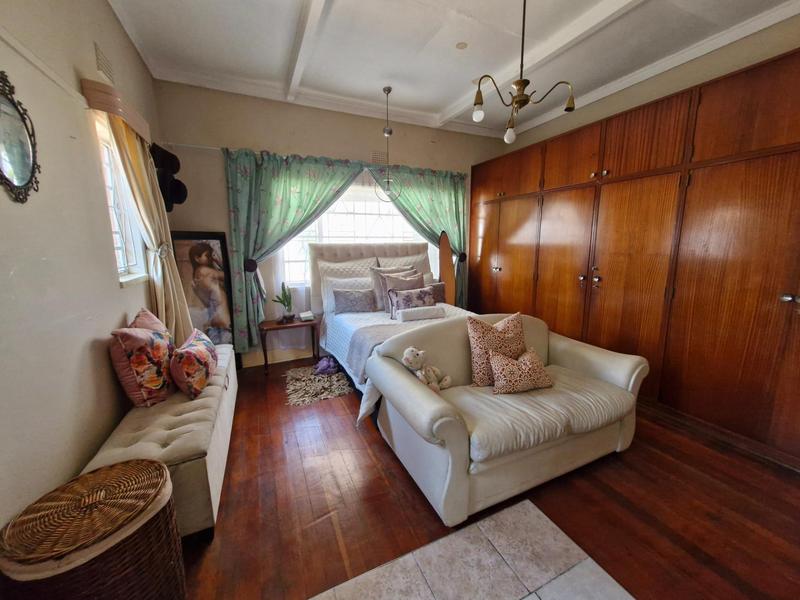 3 Bedroom Property for Sale in Highlands North Gauteng