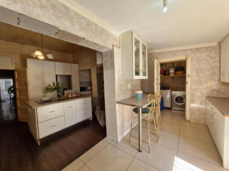 3 Bedroom Property for Sale in Highlands North Gauteng