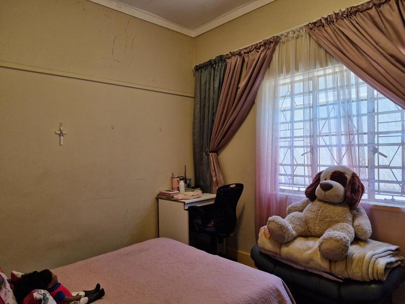 3 Bedroom Property for Sale in Highlands North Gauteng
