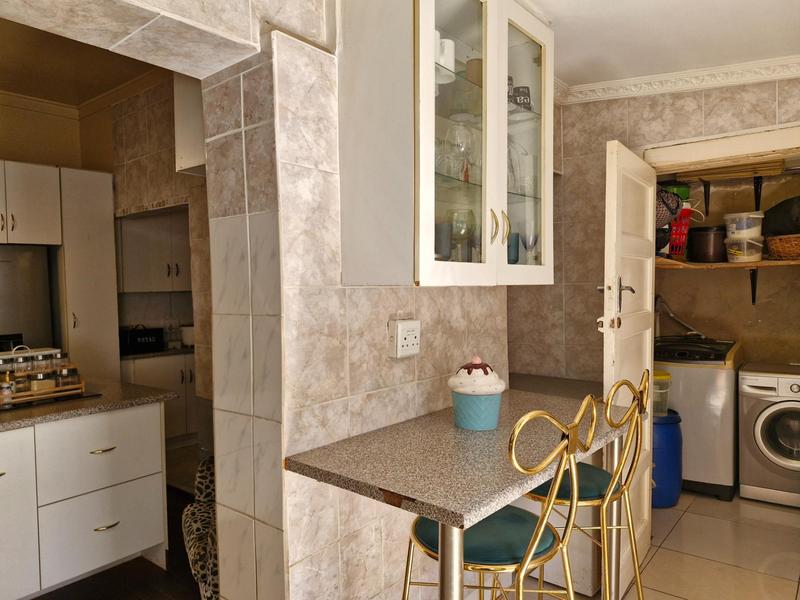 3 Bedroom Property for Sale in Highlands North Gauteng