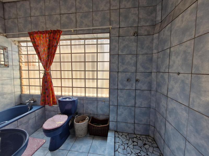 3 Bedroom Property for Sale in Highlands North Gauteng