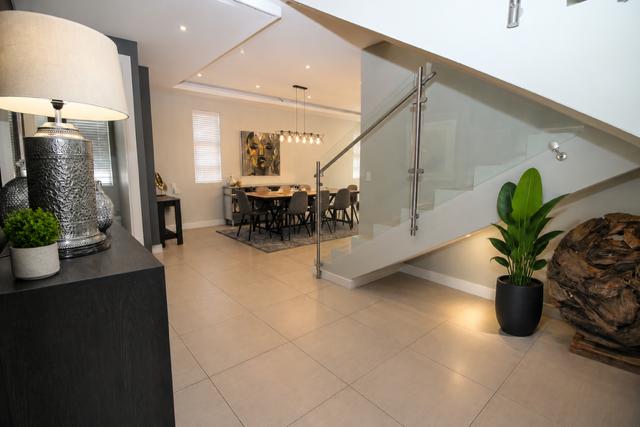 To Let 3 Bedroom Property for Rent in Morningside Gauteng