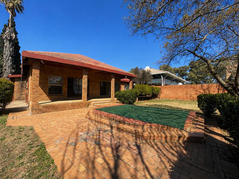 To Let 4 Bedroom Property for Rent in Brooklyn Gauteng