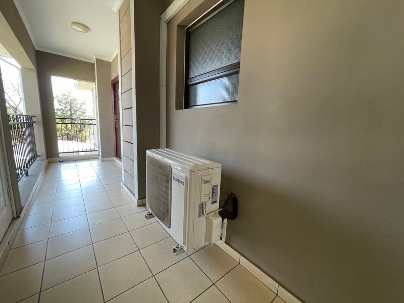 To Let 1 Bedroom Property for Rent in Broadacres Gauteng