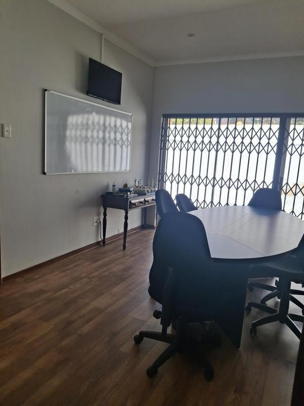To Let 3 Bedroom Property for Rent in Greenside Gauteng