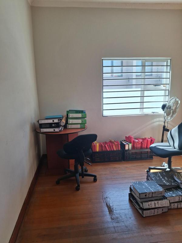To Let 3 Bedroom Property for Rent in Greenside Gauteng