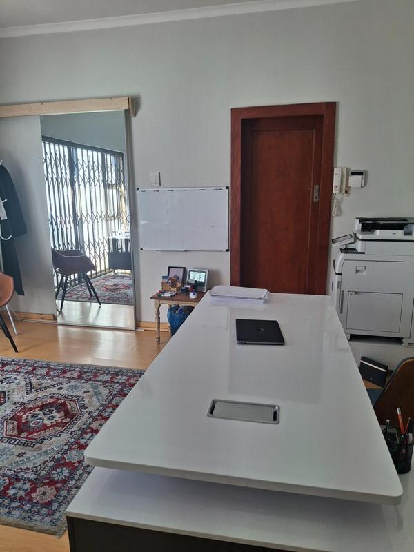 To Let 3 Bedroom Property for Rent in Greenside Gauteng