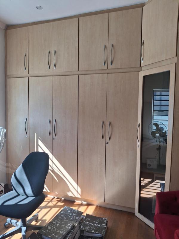 To Let 3 Bedroom Property for Rent in Greenside Gauteng