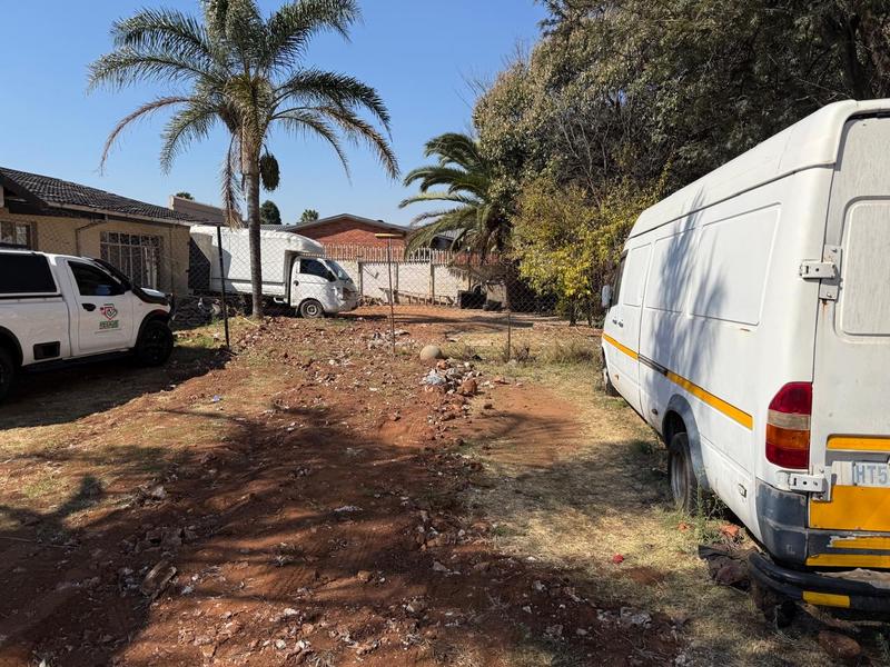 10 Bedroom Property for Sale in Erasmia Gauteng