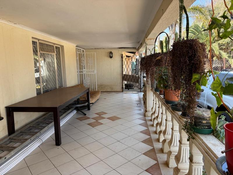 10 Bedroom Property for Sale in Erasmia Gauteng