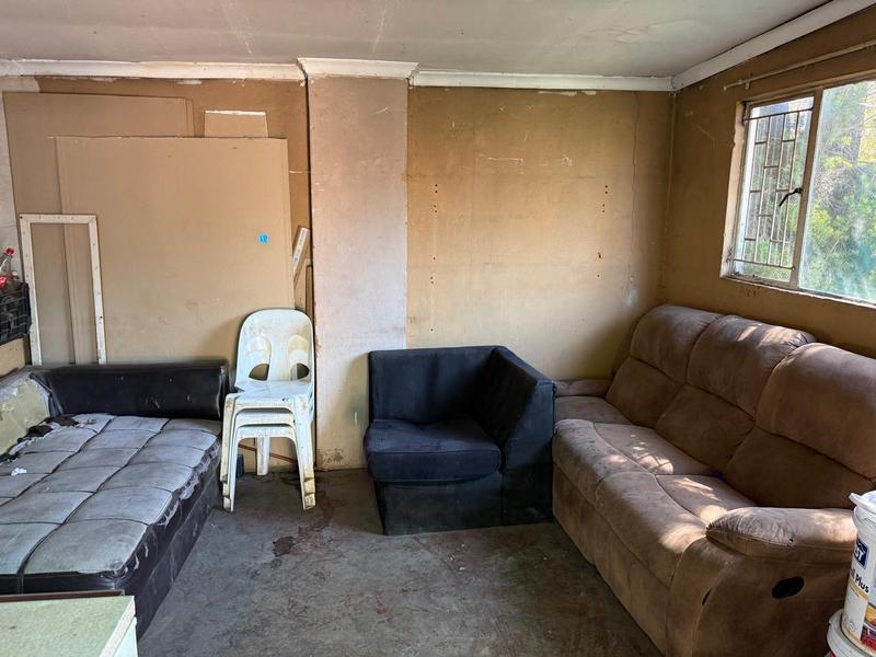 10 Bedroom Property for Sale in Erasmia Gauteng