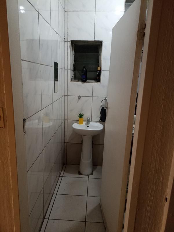 2 Bedroom Property for Sale in Pretoria Gardens Gauteng
